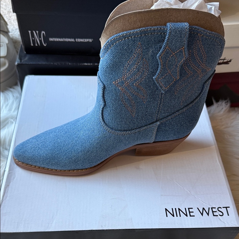 Nine West Texen Women's Western Ankle Boots